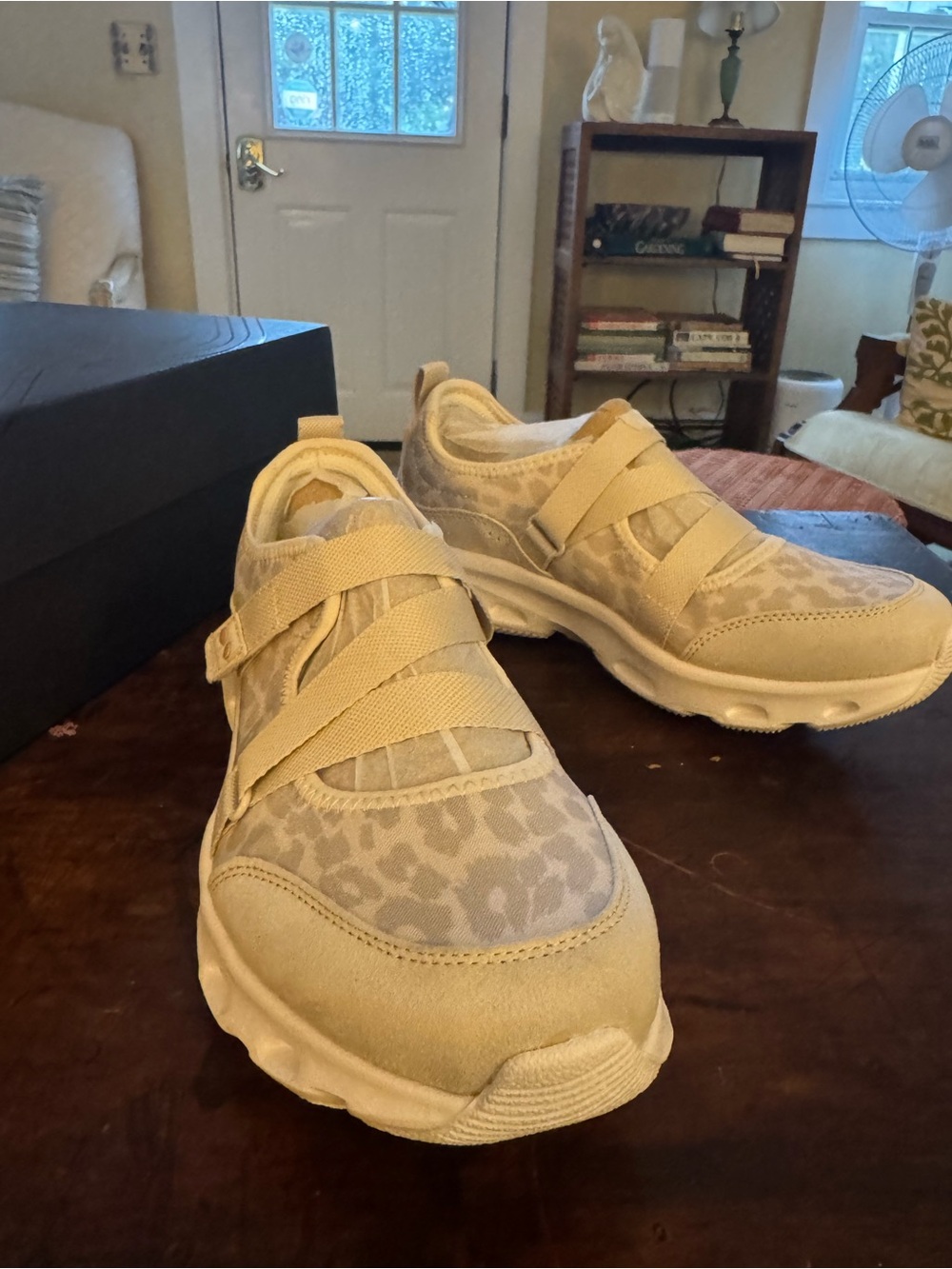 Women’s Size 6W Beige Animal-Print Slip-On Sneakers